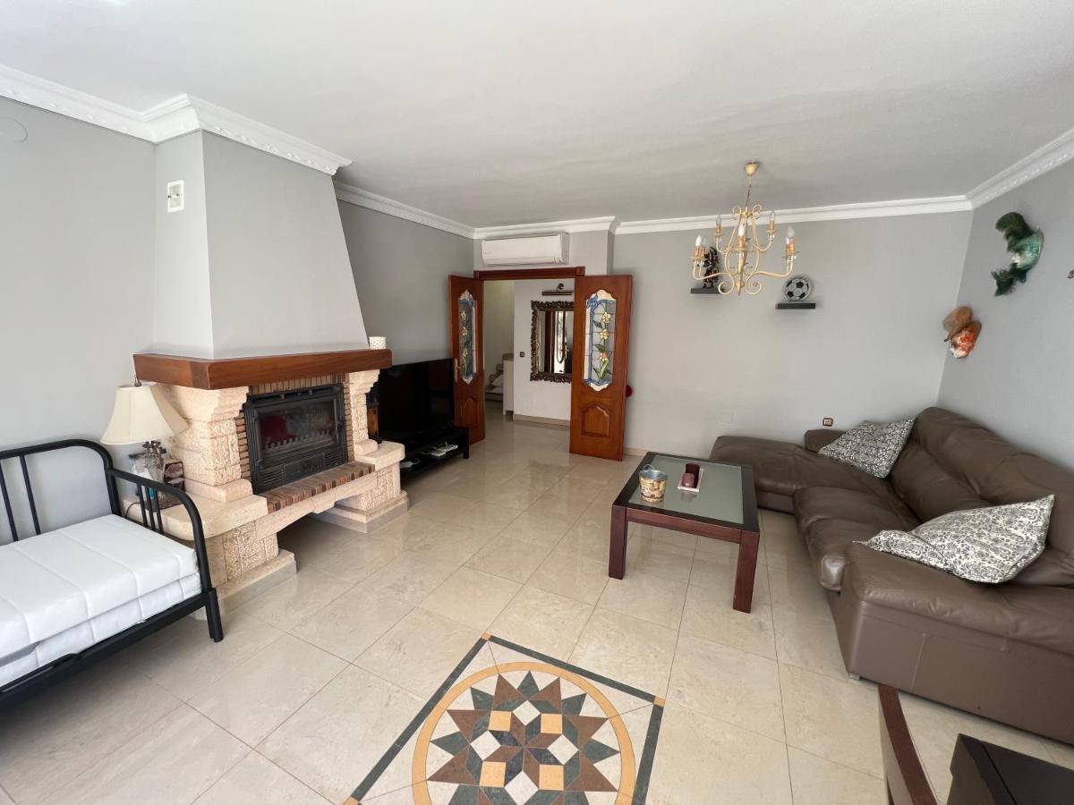 Casa Bajamar Playa Apartment Nerja Bagian luar foto